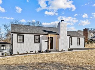 1401 Poston Cir, Gastonia, NC 28054