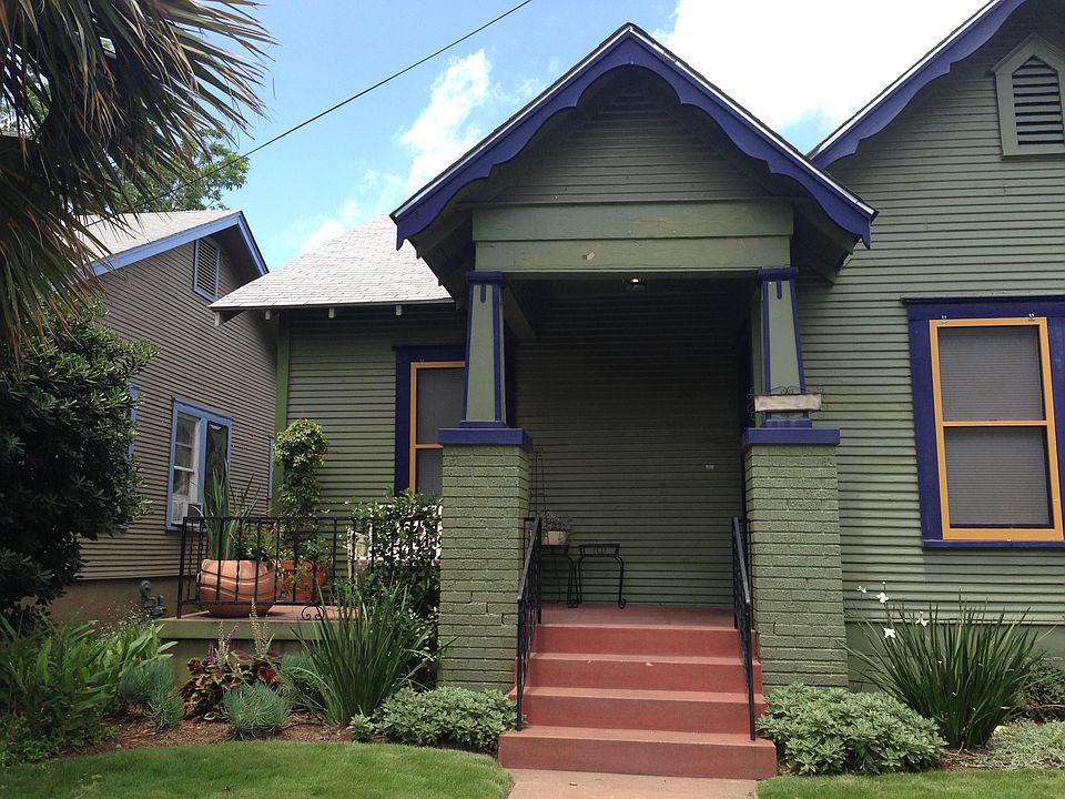 1st image of 4412 Red River St