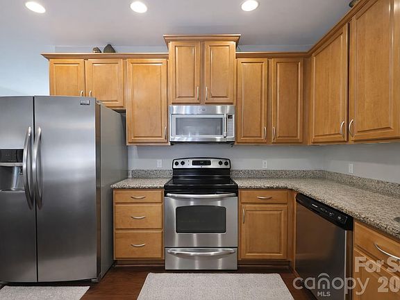 5th image of 5670 Stafford Rd