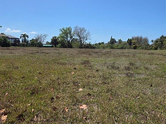 3rd image of 305 Spaniards Rd #11