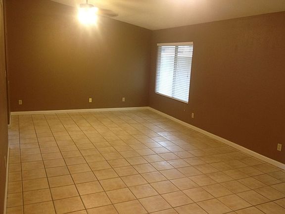 2nd image of 6928 E Grandview Dr