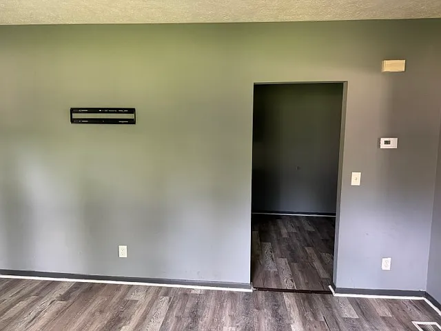 1531 Andrews St — Photo 5
