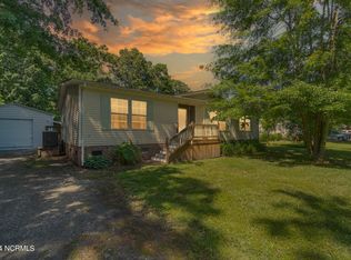215 Tatem St, Knotts Island, NC 27950