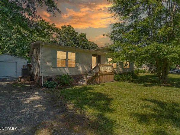 215 Tatem Street, Knotts Island, NC 27950