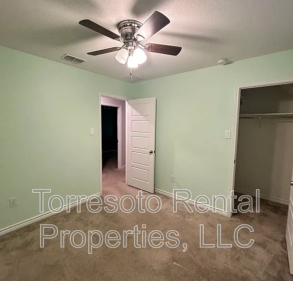 5910 Sandy Lake St — Photo 27