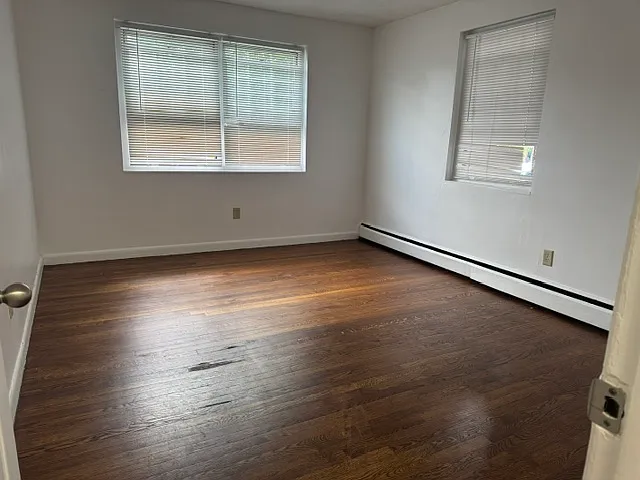 300 Main St #7 — Photo 9