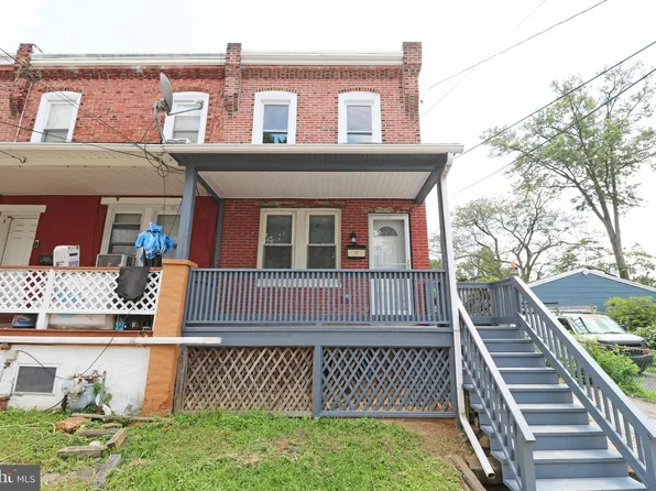 810 Walnut St, Collingdale, PA 19023