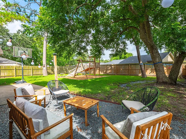 5110 Tashkent Dr — Photo 32