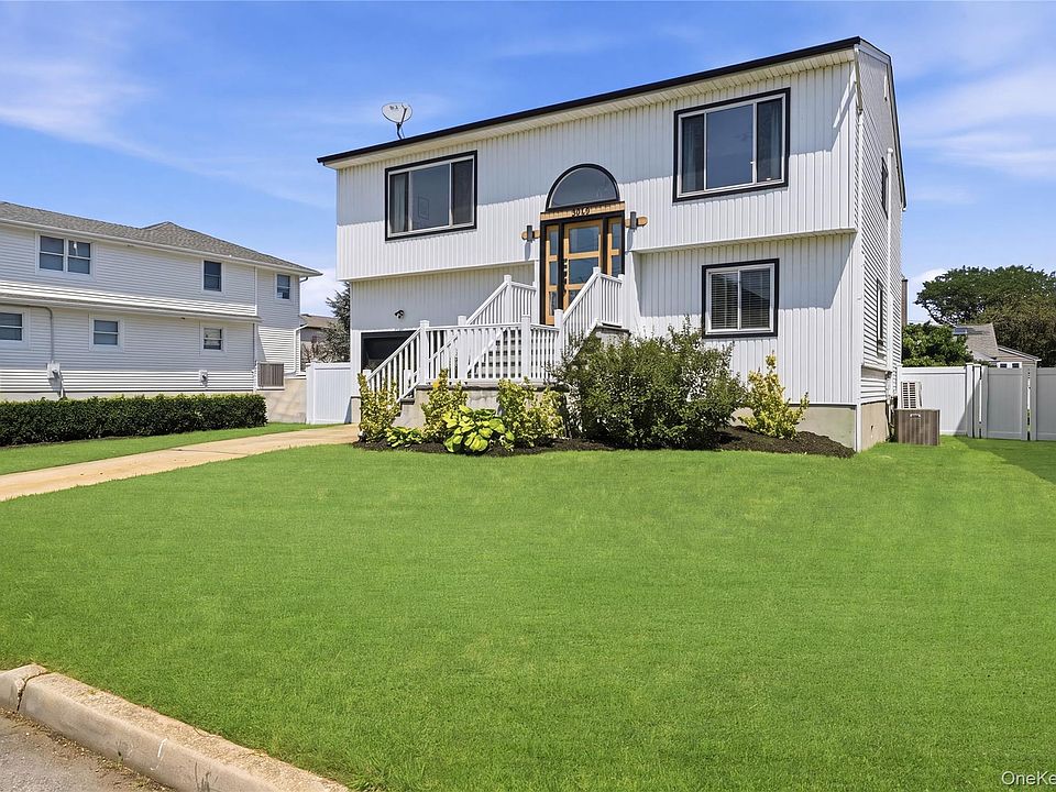 1st image of 2569 Seminole Avenue