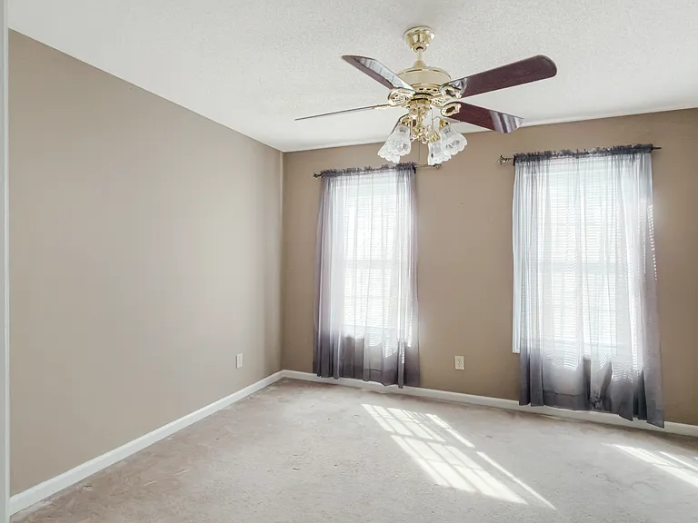 108 Heron Ln — Photo 25