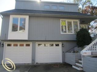 513 1st St, Rochester, MI 48307