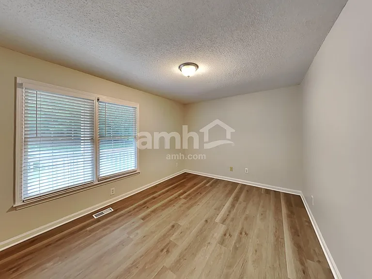 321 Winchester Way — Photo 16