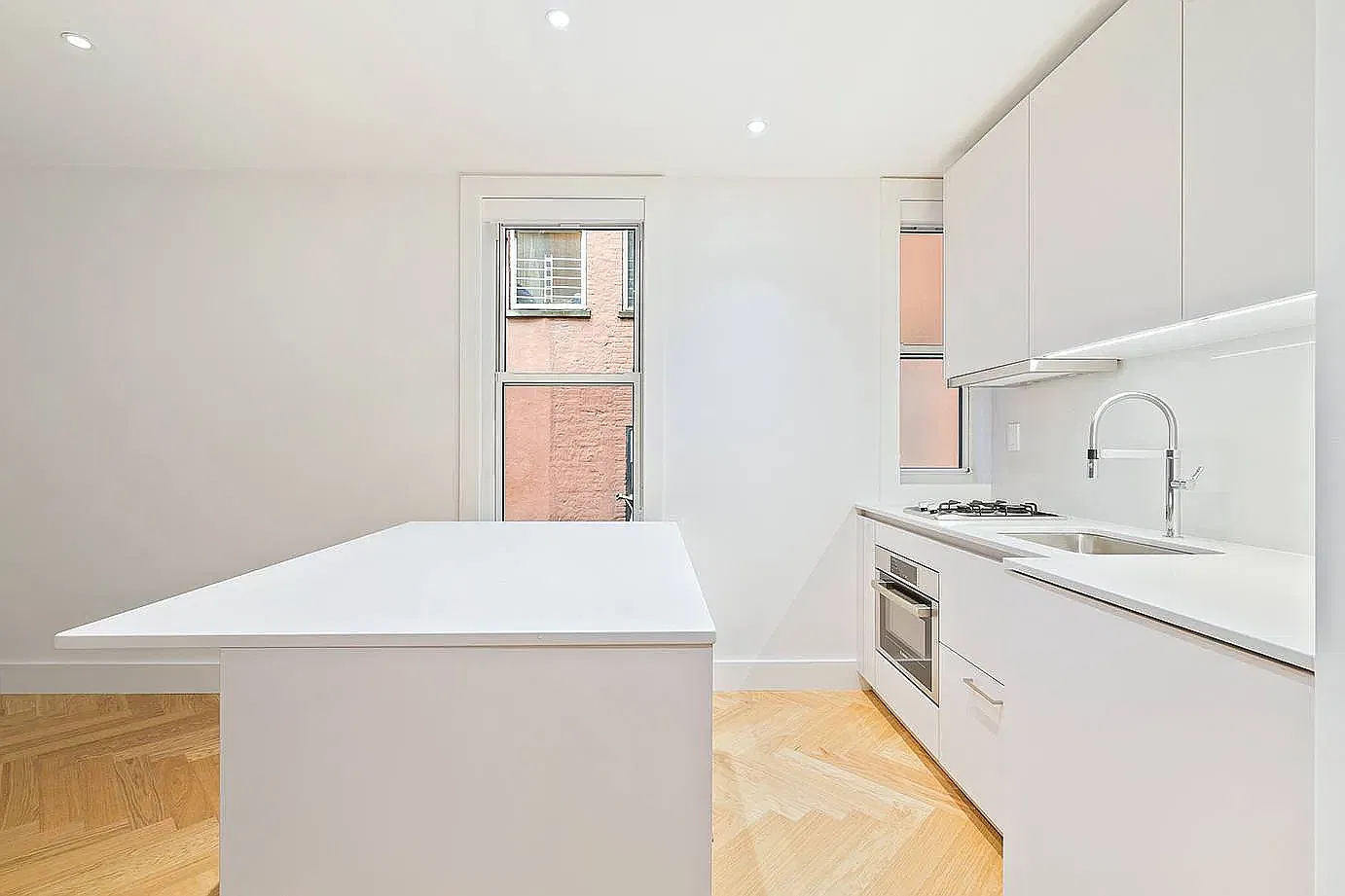 225 West 23rd Street — Photo 1