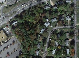 2915 N Parham Rd, Henrico, VA 23294