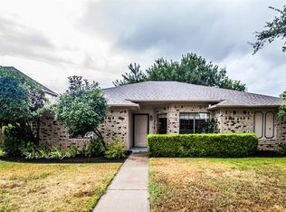 3011 Pacifica St, Carrollton, TX 75007