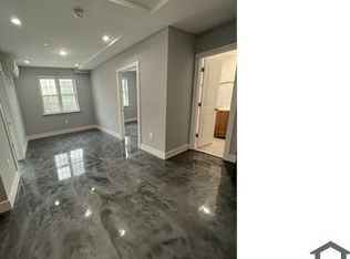 1557 White Plains Rd #2F, Bronx, NY 10462