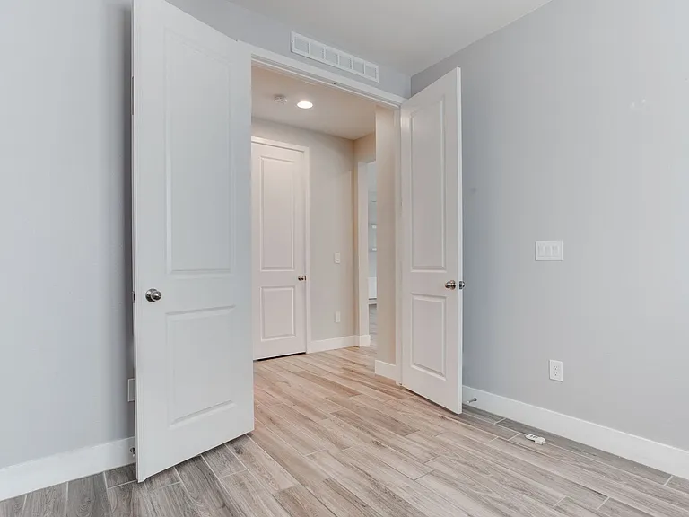 9020 Nopah Peak Ct — Photo 11