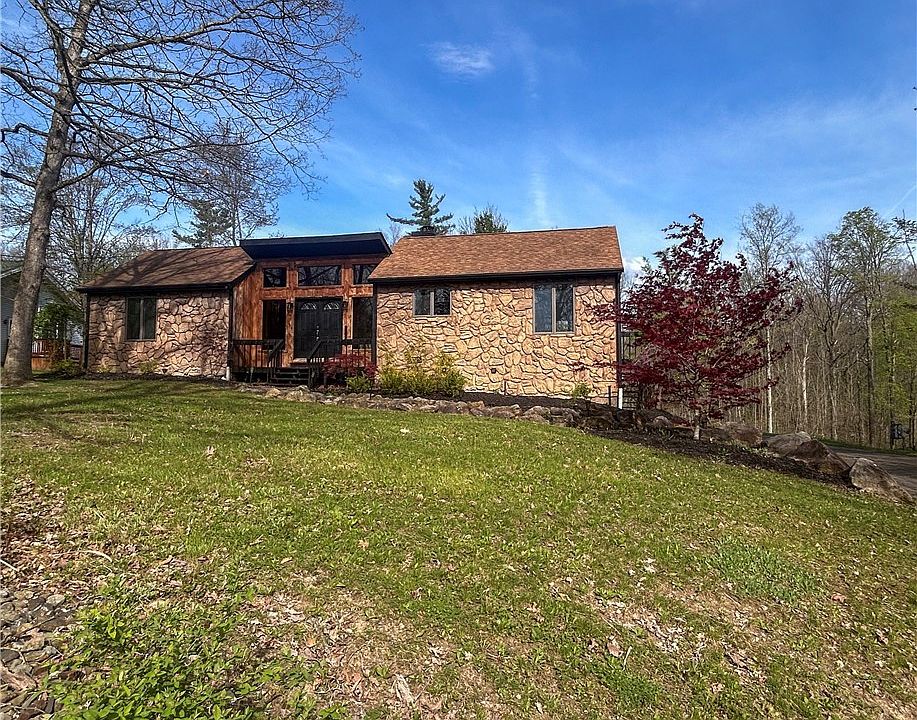 1st image of 3013 Whispering Pines Dr