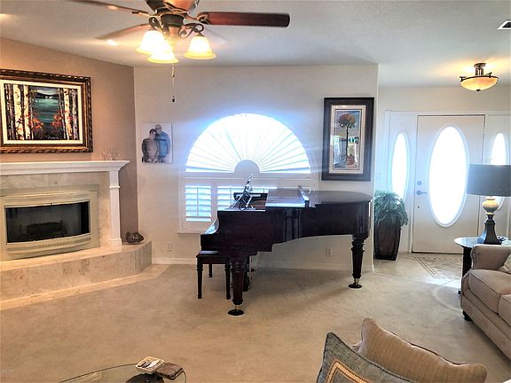 5th image of 2870 Papeete Dr