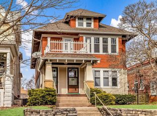2220 E Bennett Ave #2222, Milwaukee, WI 53207
