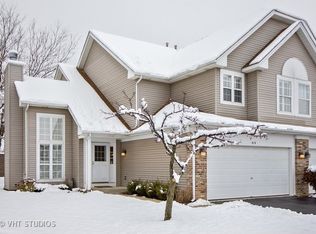 419 Prairieview Dr, Oswego, IL