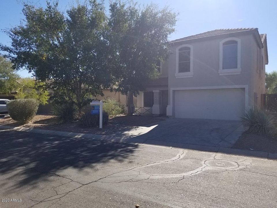 1st image of 715 E Lovegrass Dr