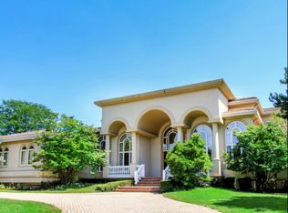 1683 Braeside Ln, Highland Park, IL
