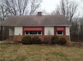 9351 Summit Rd SW, Etna, OH 43068