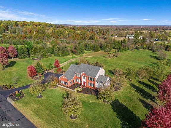 2nd image of 15850 Parnell Ct