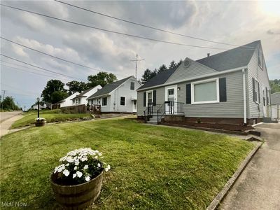 2611 Maple Ave NE, Canton, OH, 44714