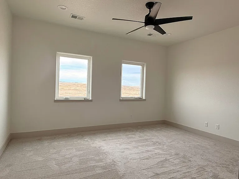 634 Jenny Lynn Rd — Photo 3