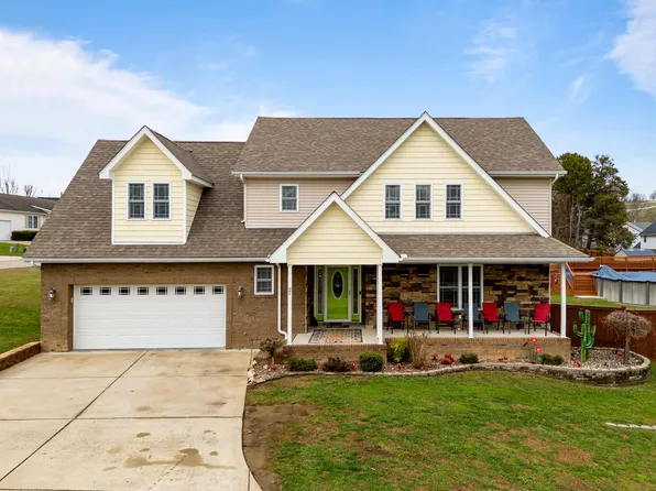 21 Cardinal Dr, Milton, WV 25541