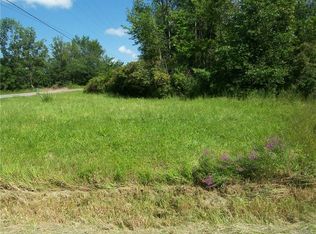 5644 Ridge Rd, Lockport, NY 14094