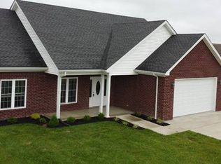 261 S Farmington Dr, Lebanon, KY 40033