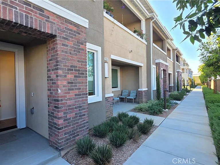 2728 Crozier Ct — Photo 25