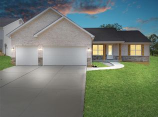 104 Wildflower Ln, Troy, MO 63379