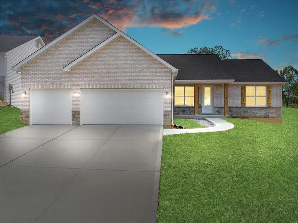 104 Wildflower Ln, Troy, MO 63379