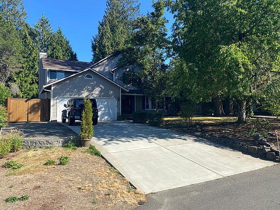 4th image of 600 Jasmine Pl NW
