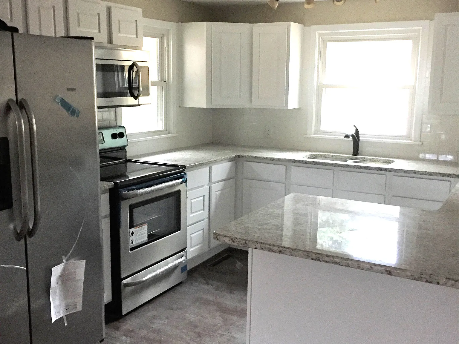 3 bed, 2059 sqft, $2,550 — Photo 4