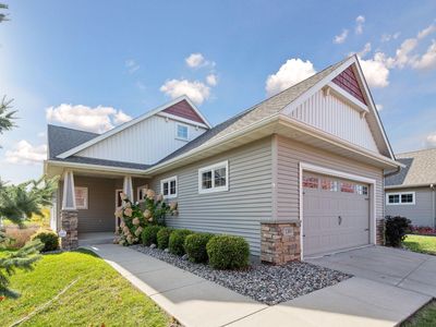 1360 Shadywood Ln, Waconia, MN, 55387