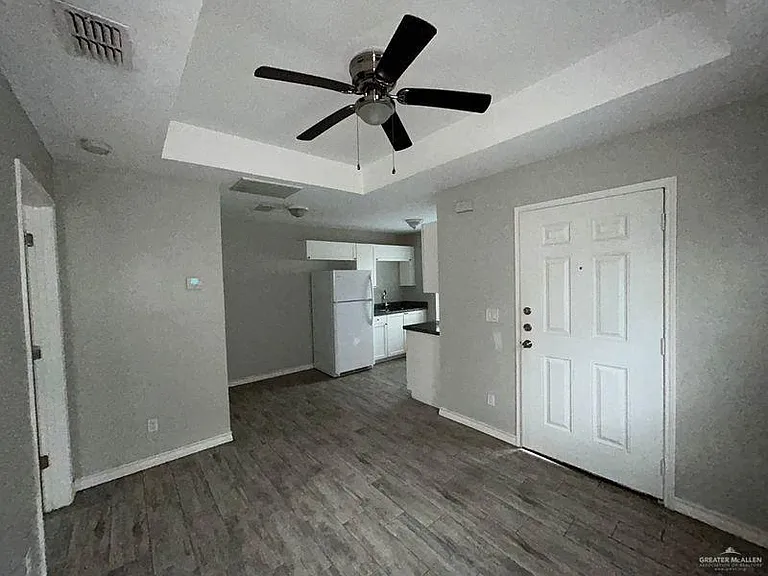 1410 Quitaca Dr #D — Photo 15