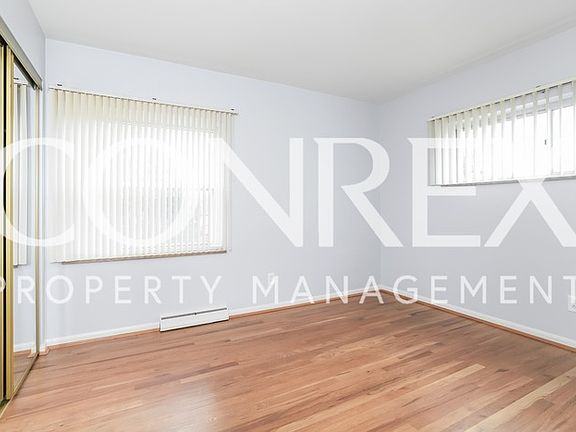 5th image of 7216 Longfield Dr