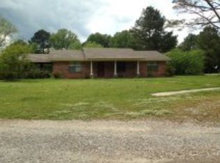 333 Shannon Ln, Vicksburg, MS 39180