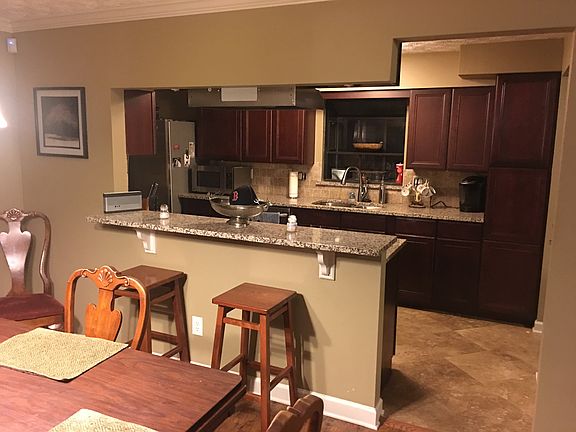 2nd image of 3818 Chestwood Ave