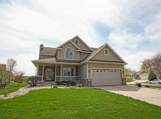 111 Ulster Ct, Cottage Grove, WI 53527