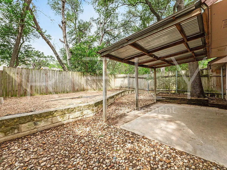 1005 Milford Way #A — Photo 28