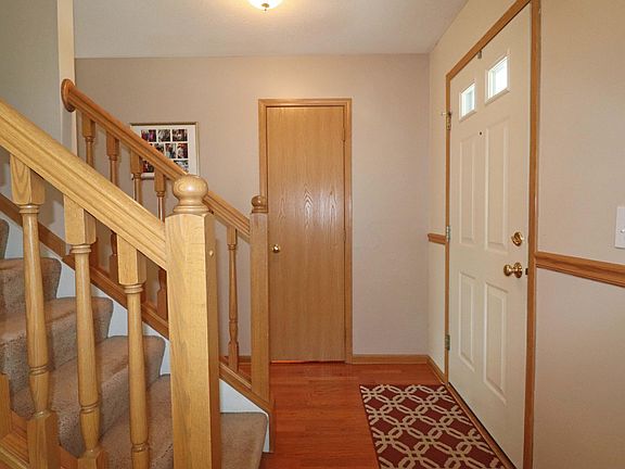 5th image of 8587 Smokey Hollow Dr