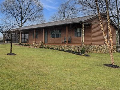 420 Peachers Ln, Indian Mound, TN, 37079