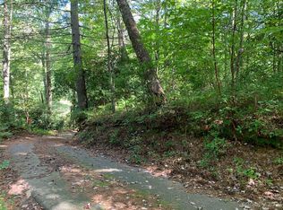 9999 Chemins Jacques Dr, Brevard, NC 28712