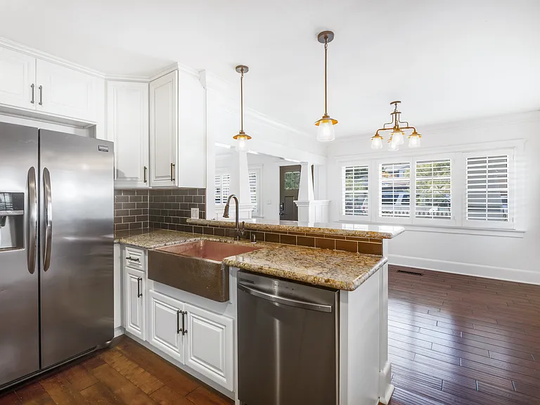 3375 Herman Ave — Photo 8